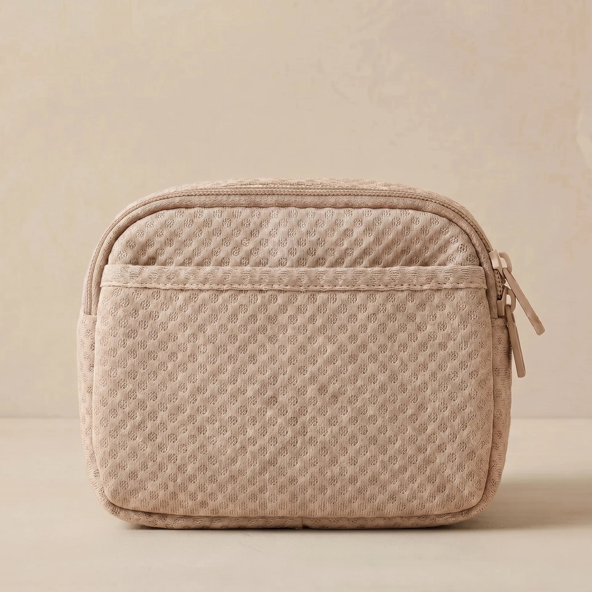 Aera Carry Pouch