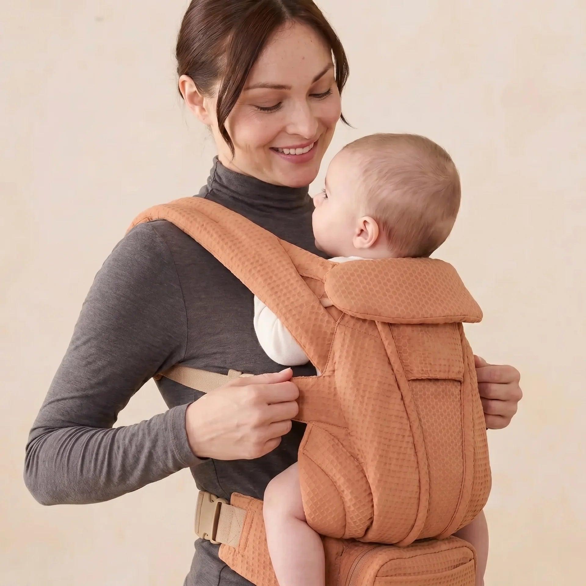 Aera 3™ Baby Carrier